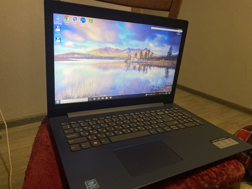 Обменяю 11 айфон и ноутбук lenovo 330-15igm на что? Читайте описание ...