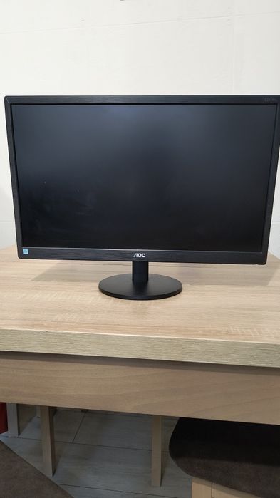 Monitor AOC 21,5 cala