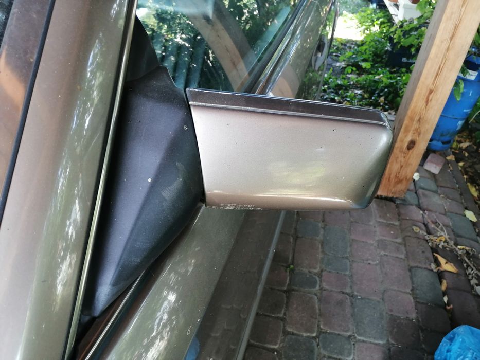 Mercedes W124 Coupe lusterko lewe manualne