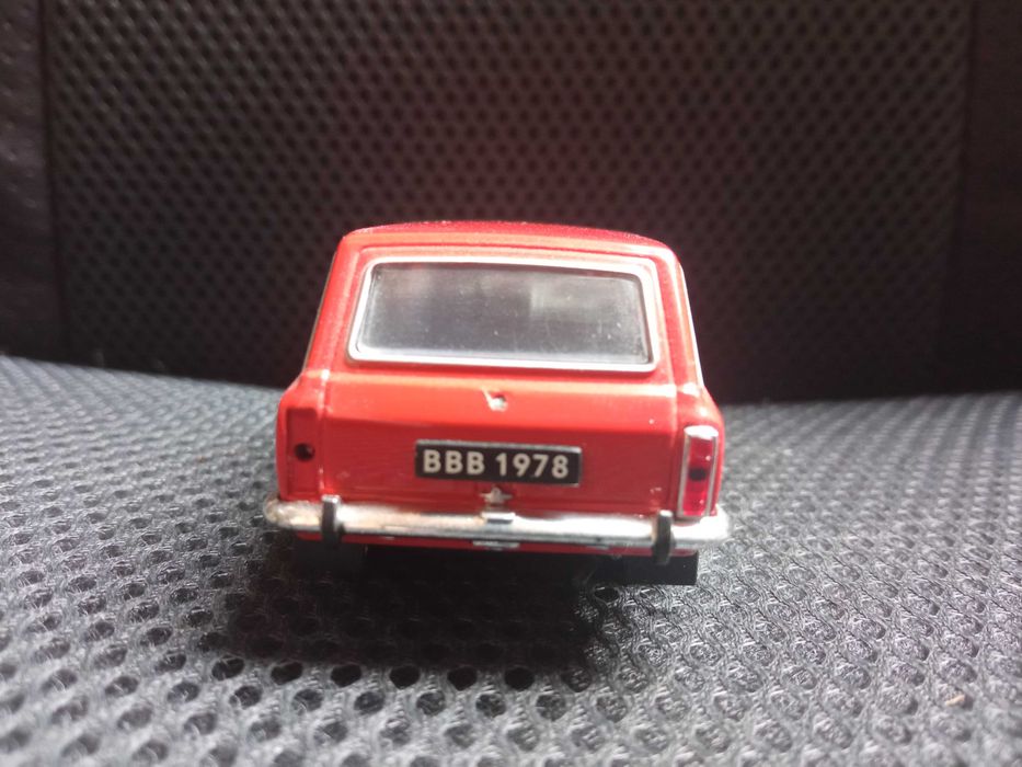 Fiat 125p Kombi 1/43