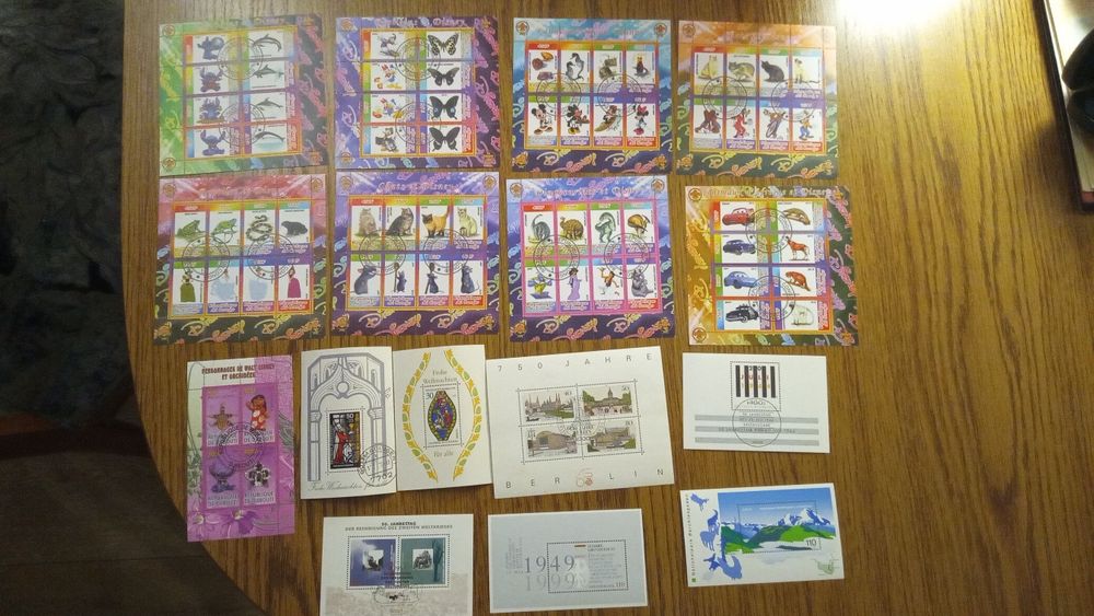 Znaczki pocztowe , bloczki zagraniczne