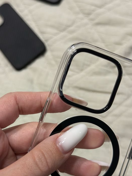 Чохли для iPhone 16 Pro прозорий MagSafe