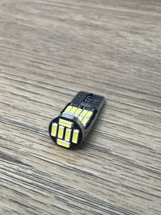 Продаю Led лампи 5W5 біле світло-3шт