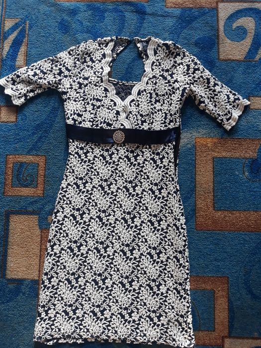 Продам святкове плаття