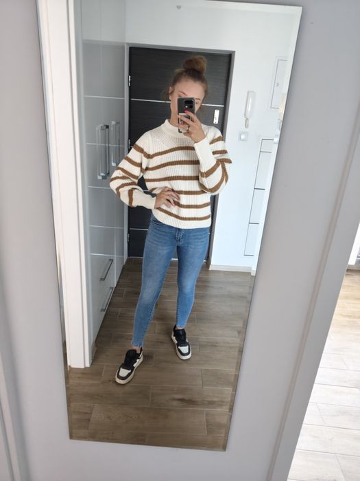 Nowy sweter w paski z grubym splotem Vila