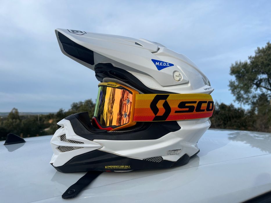 Capacete Shoei vfx wr 06