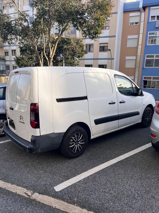 Aluguer carrinha c/ motorista
