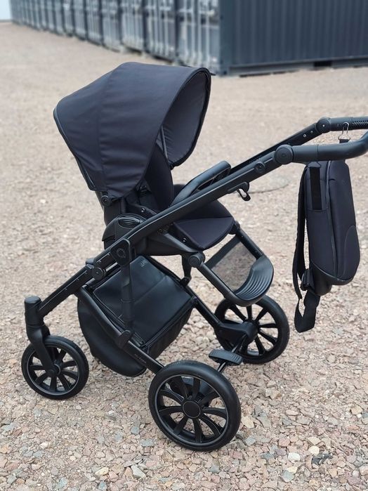 Najlepszy wózek Anex M-type 2w1