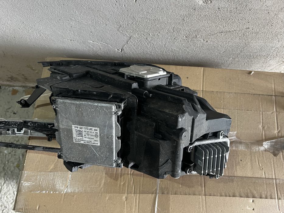 Фара ліва Audi Q5 80A Full LED 2018 2019 2020
