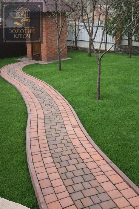 Продам двоповерховий будинок