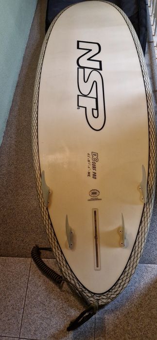 Prancha de paddle em bambu NCP DC Surf pro 8'2