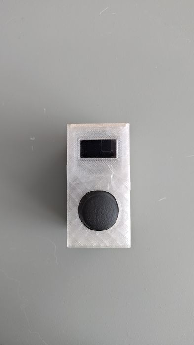 Mini konsolka / 5 gier / OLED