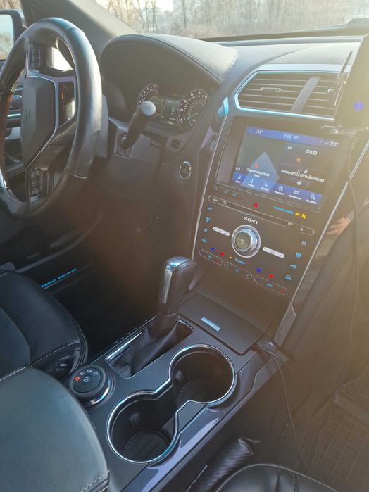 Ford Exploere Platinum 2017 Максимальная комплектация