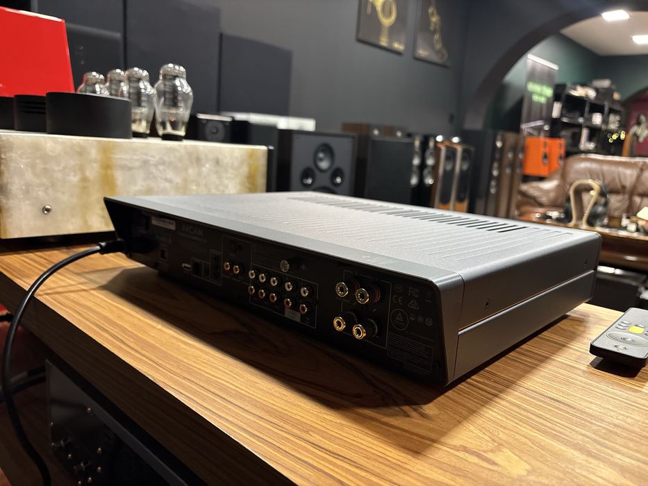 Arcam A5+ - wzmacniacz stereo