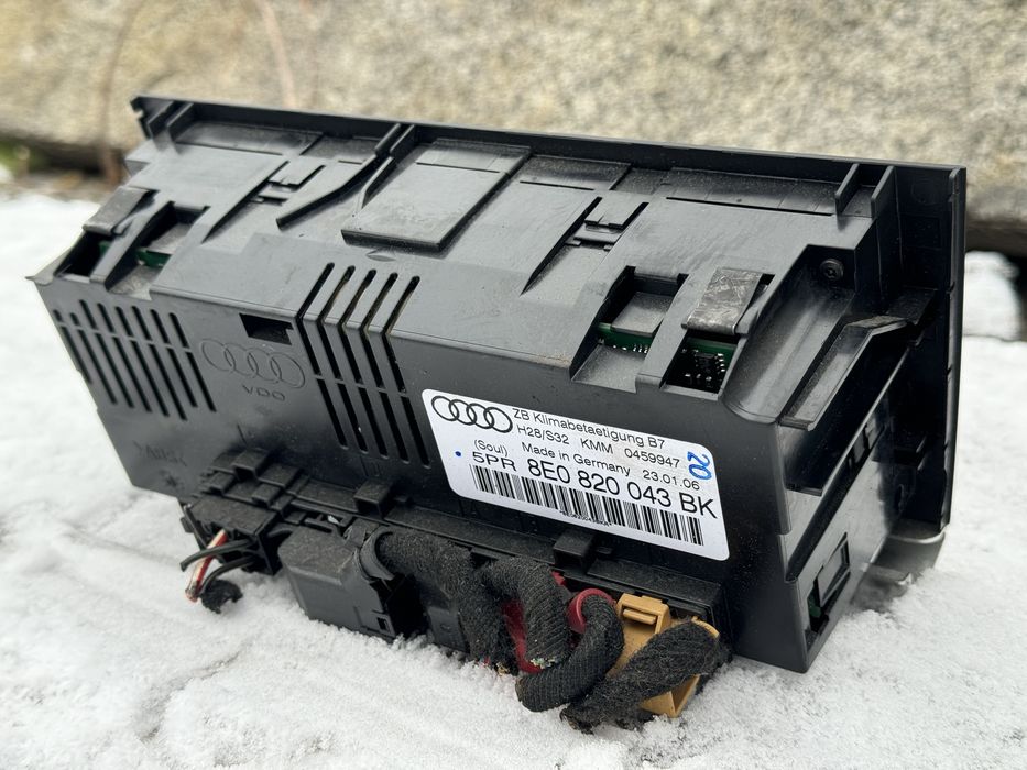 Блок клімату Audi a4 b7 підігрів ауді а4 б7 блок управління клімат