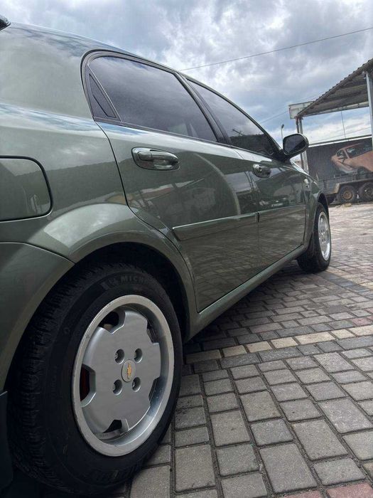 Chevrolet Lacetti Hatchback 1.8 ГБО4.