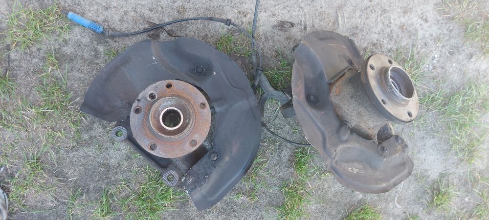 Piasta zwrotnica prawa lewa bmw e60 e61 x drive xdrive