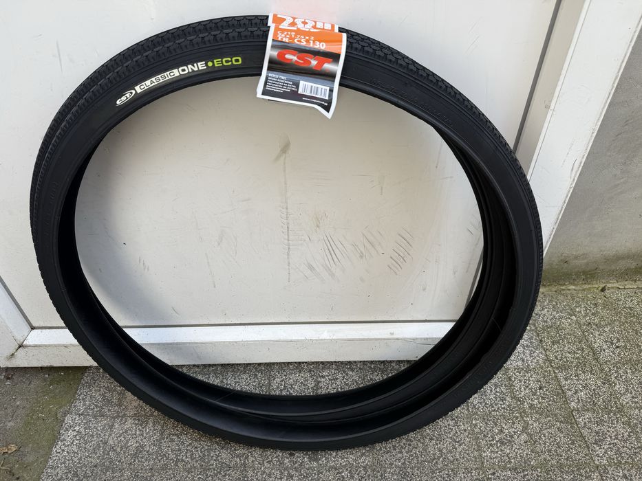 Dwie opony rowerowe CST C219 28x1.75 City czarne