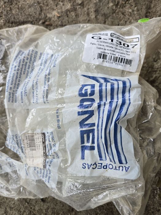 Fiat strada reservatorio de refrigeração