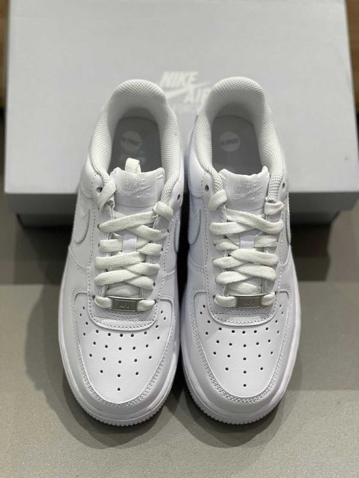ButyDamskie Nike Air Force 1 Low '07_Biały Uniseks R.39