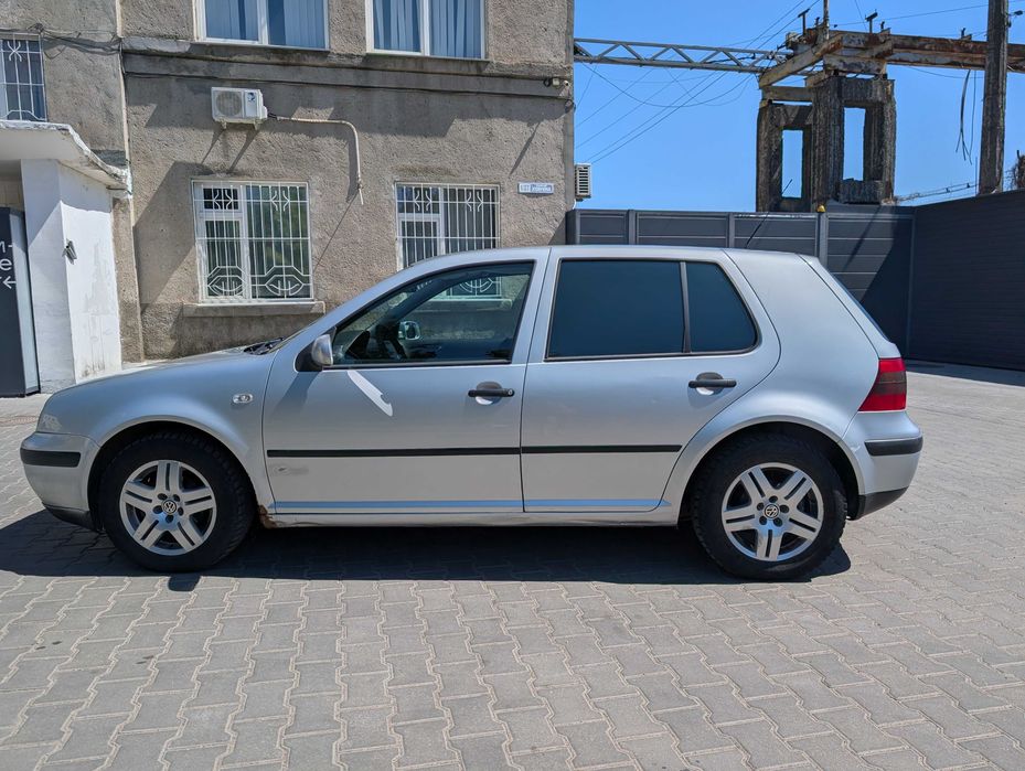 Volkswagen Golf 2002 VIN WVWZZZ1JZ2B080749 фото оголошення 2 з 11