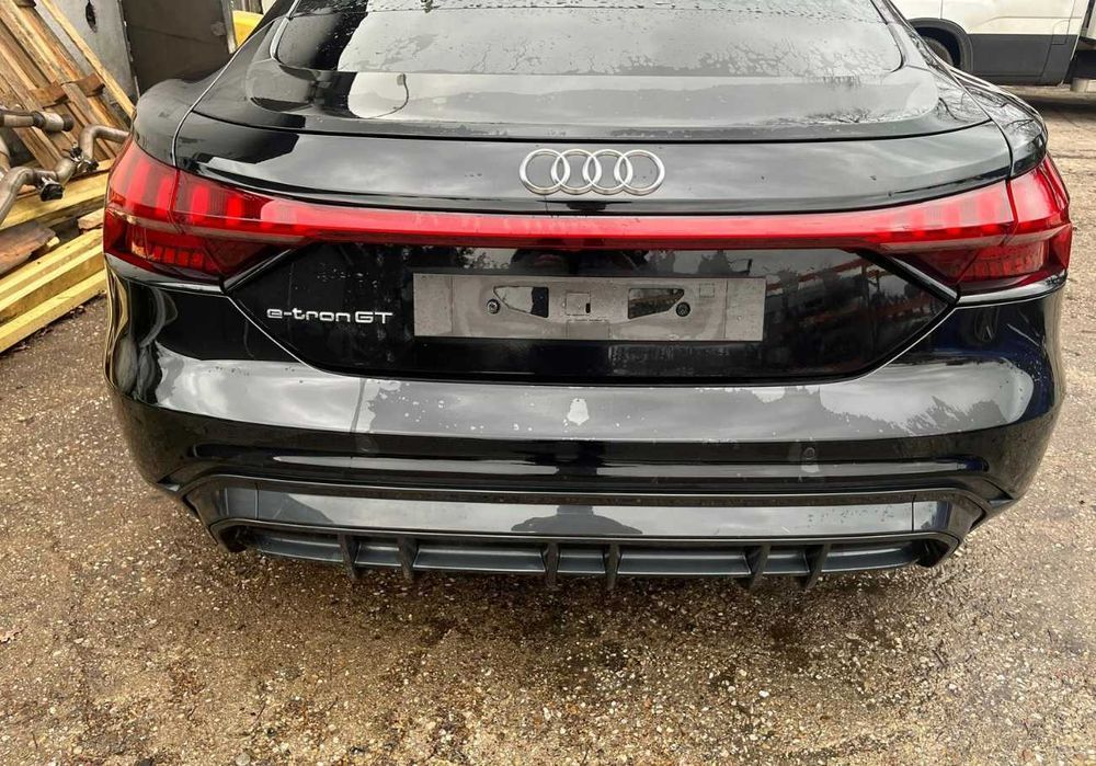 Бампер крыло капот фары комплект Audi E-tron GT розборка ауді е трон