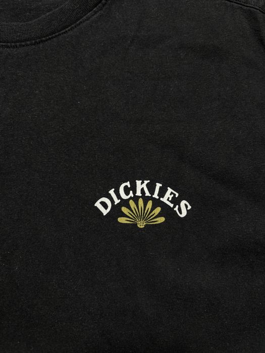 Футболка dickies big logo на спині