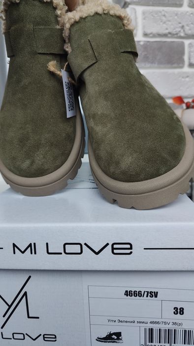 Уггі замшеві 38 розмір