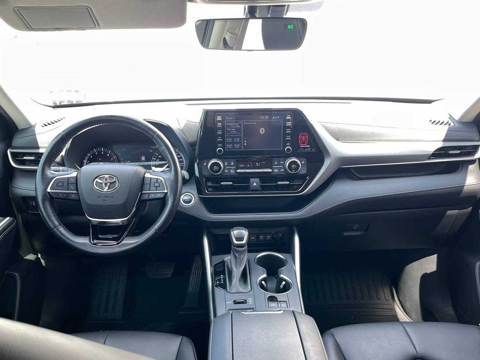 Toyota Highlander 2020 офіційний в розтермінування від 37000 грн/місяць