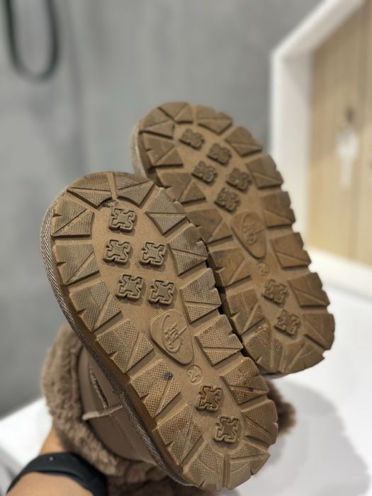 Зимові теплі чобітки