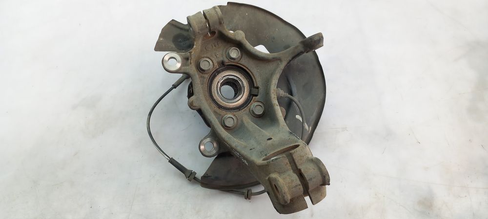 Manga de eixo frente esquerda NISSAN X-Trail (T32)