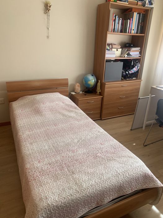 Quarto de solteiro em faia completo