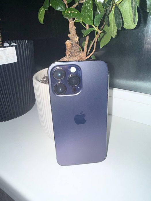 Продам Iphone 14 Pro Max 128