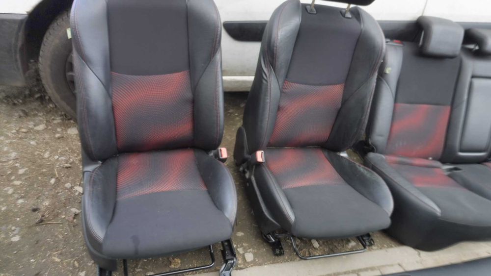 Fotele Kanapa Boczki MAZDA 3 BL 09-12r MPS komplet europa