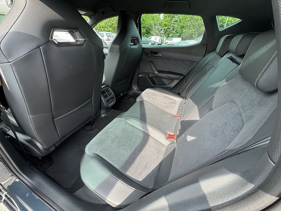 Cupra Leon 1.5 eTSI de 2025