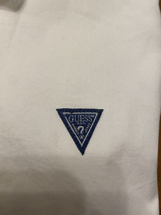 Camisa Guess em otimo estado