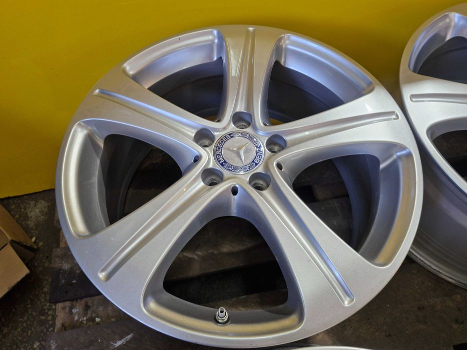 Alufelgi 5x112 18 Mercedes-Benz E-Klasa OE W213 8.0" x 18" ET43 Audi Skoda Seat