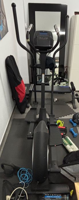 Nordic Track Elliptical Trainer472966559507435524