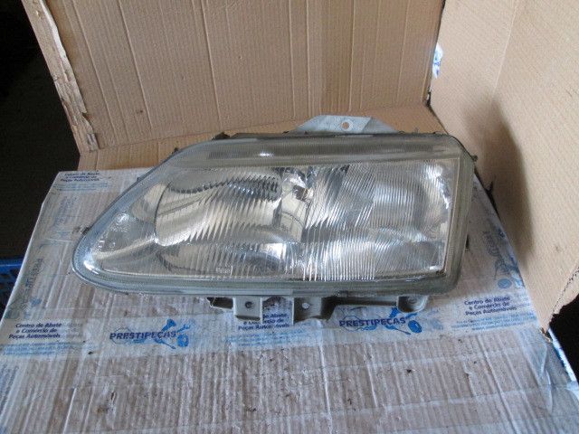 Ótica / farol esquerda RENAULT Espace/Grand Espace III (JE0_)