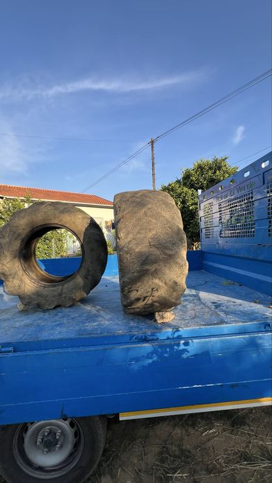 Par de Pneus Agrícolas / Industriais Goodyear 16.0/70-20 (10 PLY)