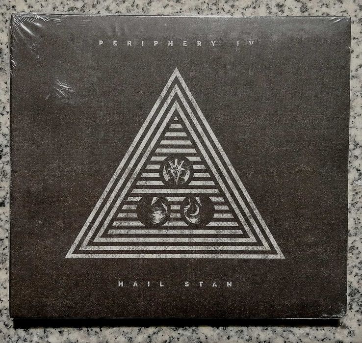 Cds de Crisis/Periphery/Red Fang/Combichrist