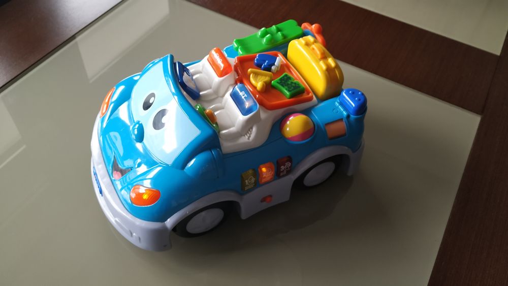 Carrinho didático Chicco (aprendizagem palavras português/inglês)