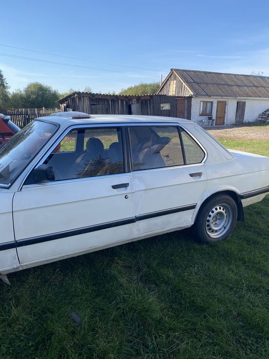Продається BMW e28