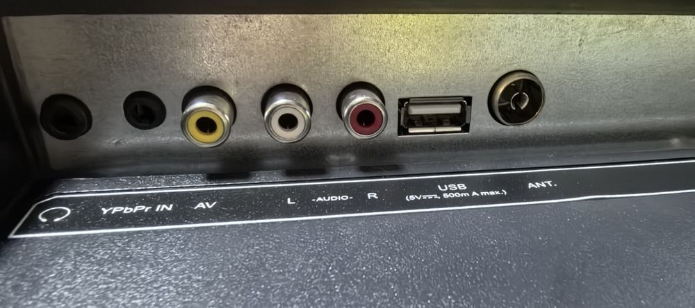 Телевізор Medion MD21154/HDMI/VGA/без пульта