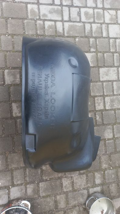 Підкрильник передній лівий Рено Трафік 2,0