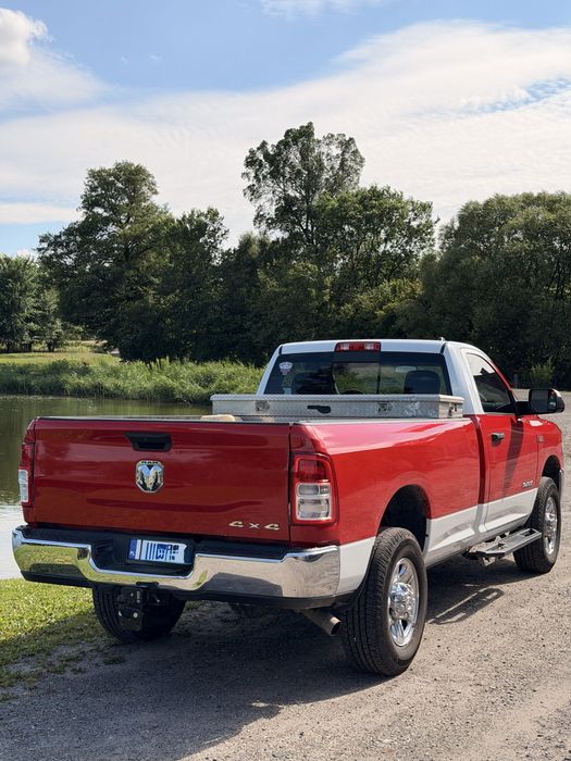 2019 Ram 2500,   6.4hemi, single cab, paka 250cm.