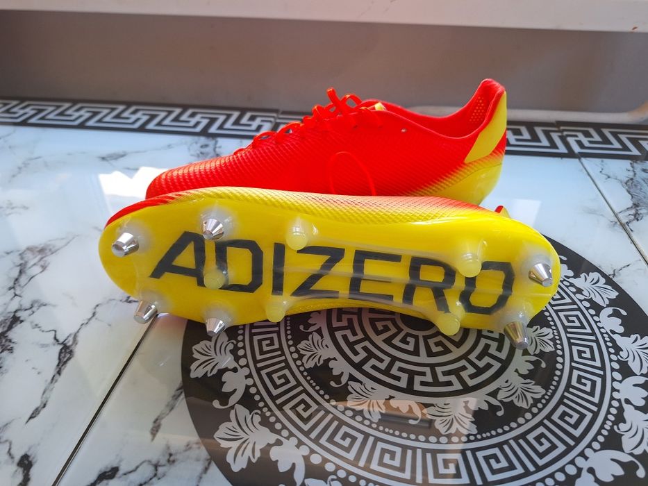 Продам бутси свої нові Adidas