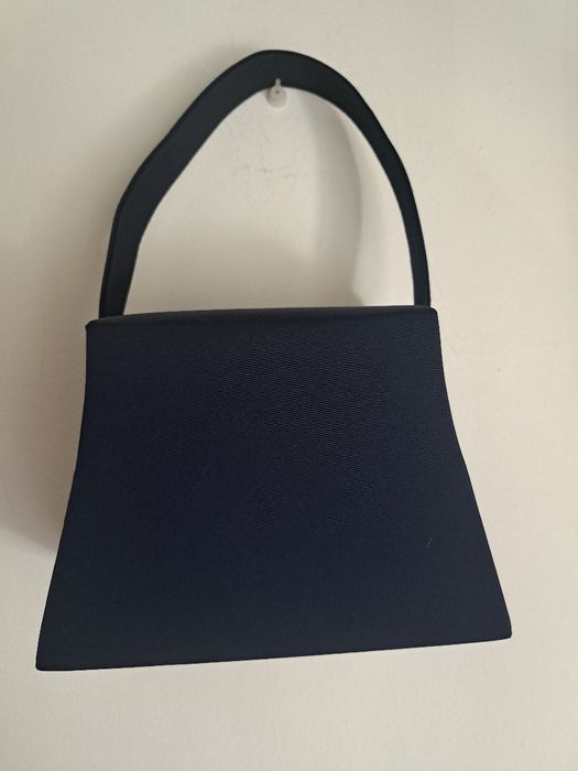 Malinha de cerimónia azul escura