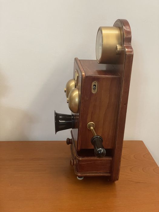 Radio e relogio Vintage replica de telefone antigo