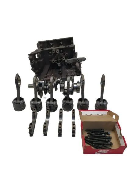 LAND ROVER RANGE ROVER JAGUAR 3.0D 2016- 306DT EURO6 TŁOK Z KORBĄ BLOK ZE STOPAMI I ŚRUBAMI WAŁ KORBOWY KOMPLET